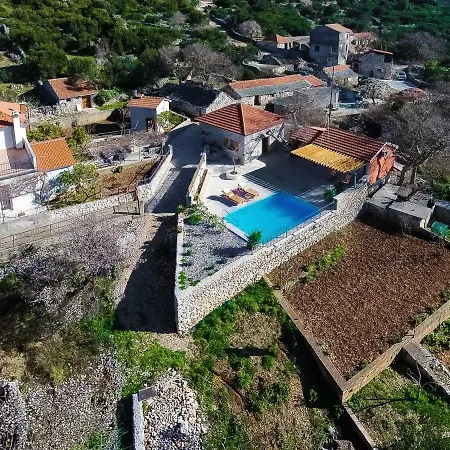 וילה Krcina *